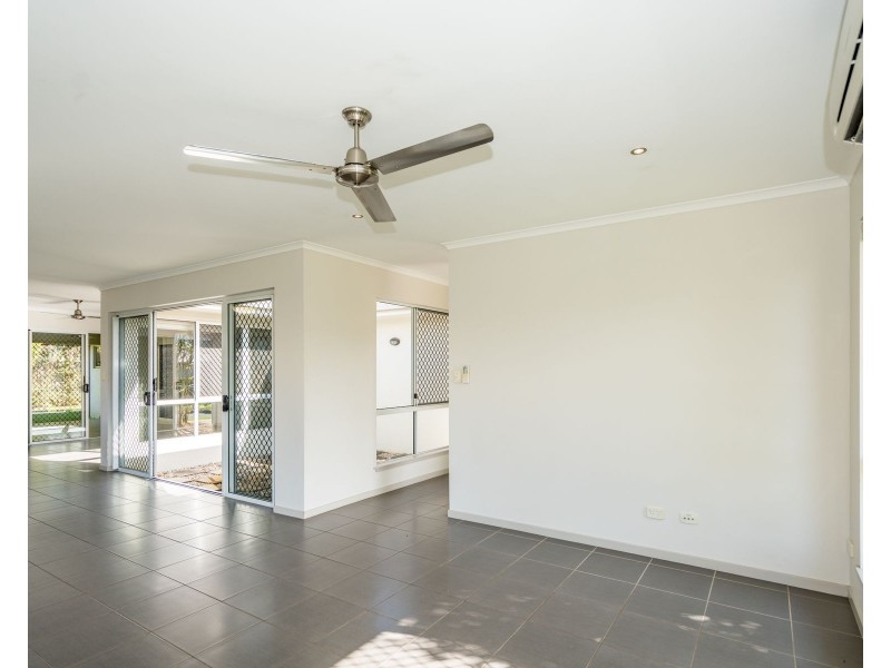 11 Lode Street, Edmonton QLD 4869