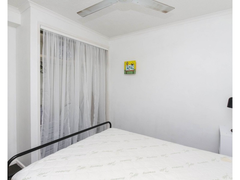 19/4-5 Hollett Close, Manunda QLD 4870
