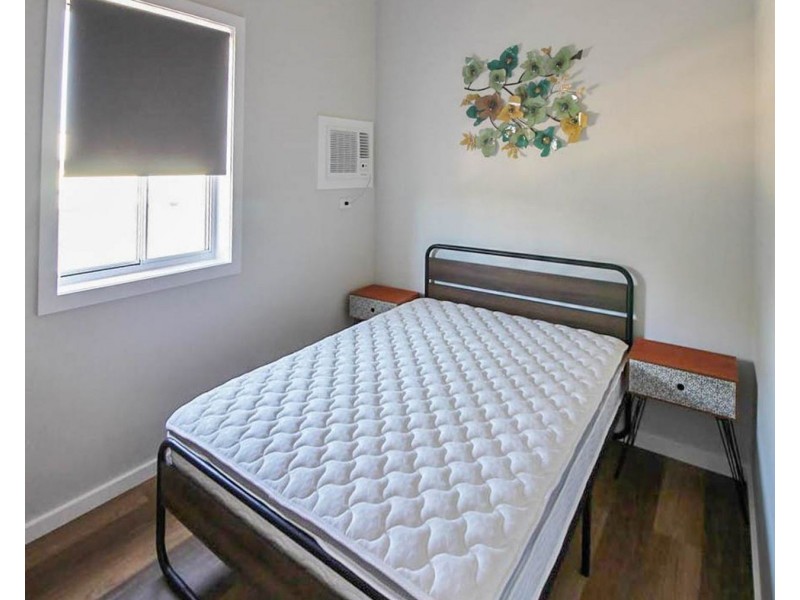 2/281 Severin Street, Parramatta Park QLD 4870