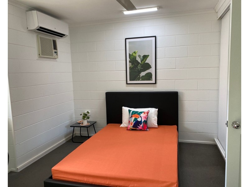 3B/322 Pease Street, Edge Hill QLD 4870