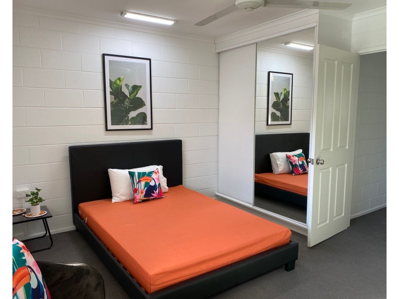 3B/322 Pease Street, Edge Hill QLD 4870