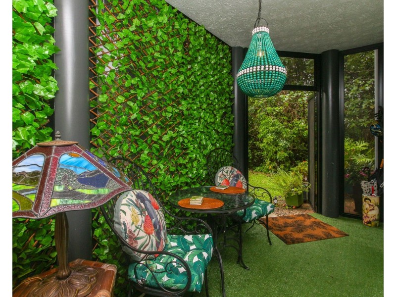 12/4-5 Hollett Close, Manunda QLD 4870