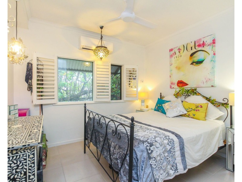 12/4-5 Hollett Close, Manunda QLD 4870