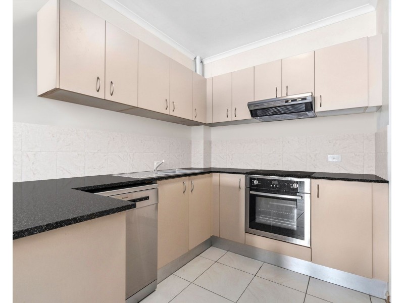 18/3-7 Nellie Street, Parramatta Park QLD 4870