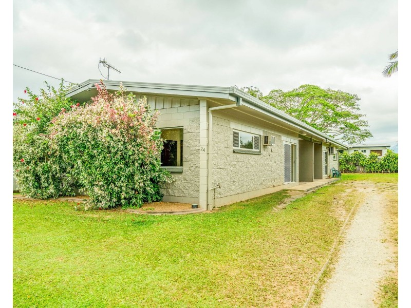 1/24 Angela Street, Woree QLD 4868