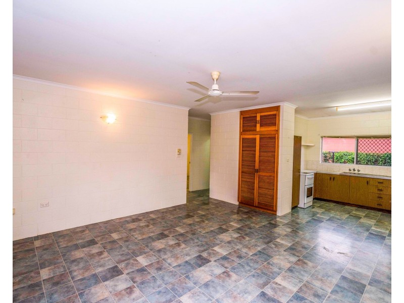 1/24 Angela Street, Woree QLD 4868