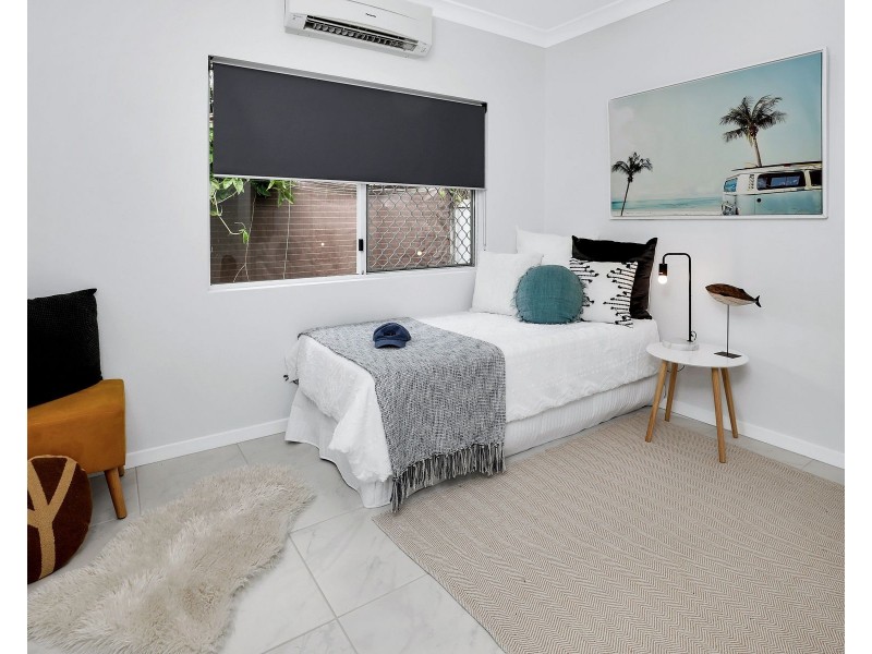 30 Bondi Crescent, Kewarra Beach QLD 4879