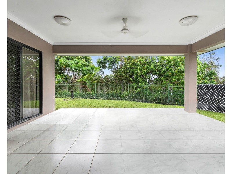 6 Cheyne Close, Bentley Park QLD 4869