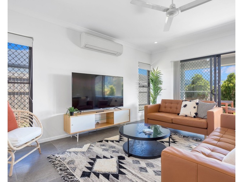 31 Lillydale Way, Trinity Park QLD 4879