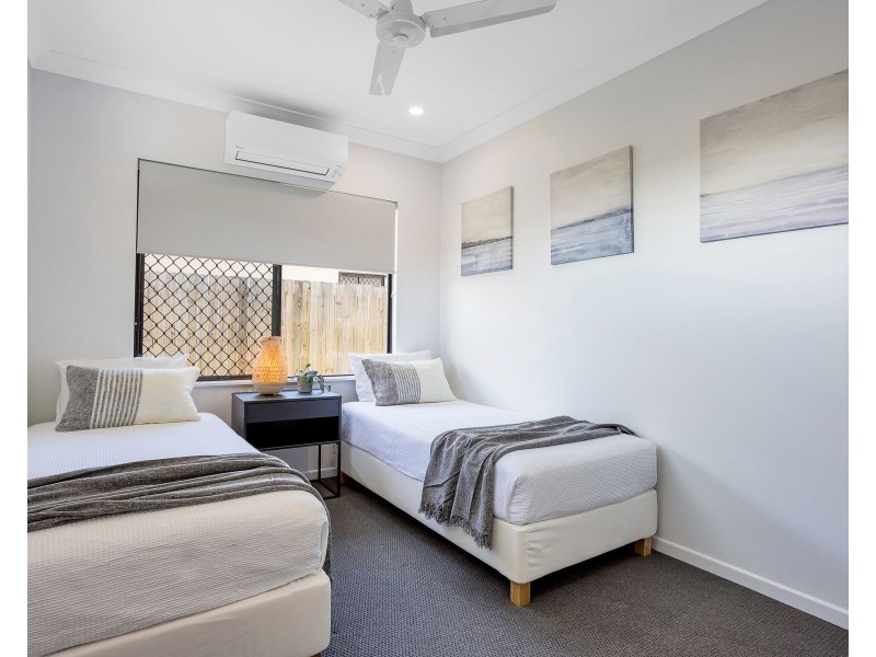 31 Lillydale Way, Trinity Park QLD 4879