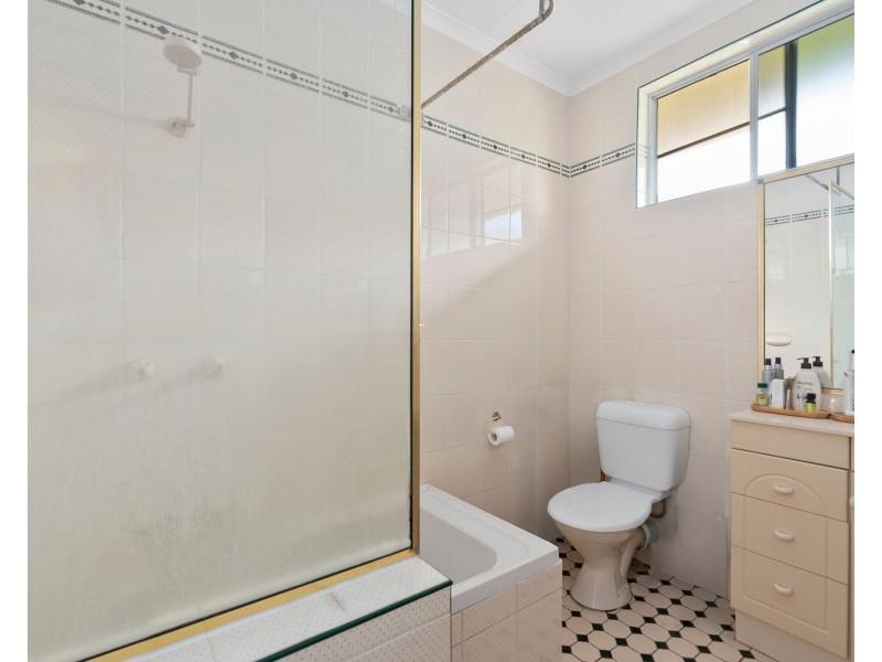 38 Peridot Street, Bayview Heights QLD 4868