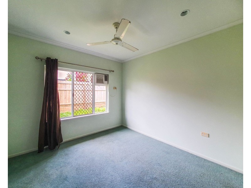 1/8 Delta View Close, Freshwater QLD 4870