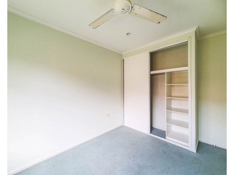 1/8 Delta View Close, Freshwater QLD 4870