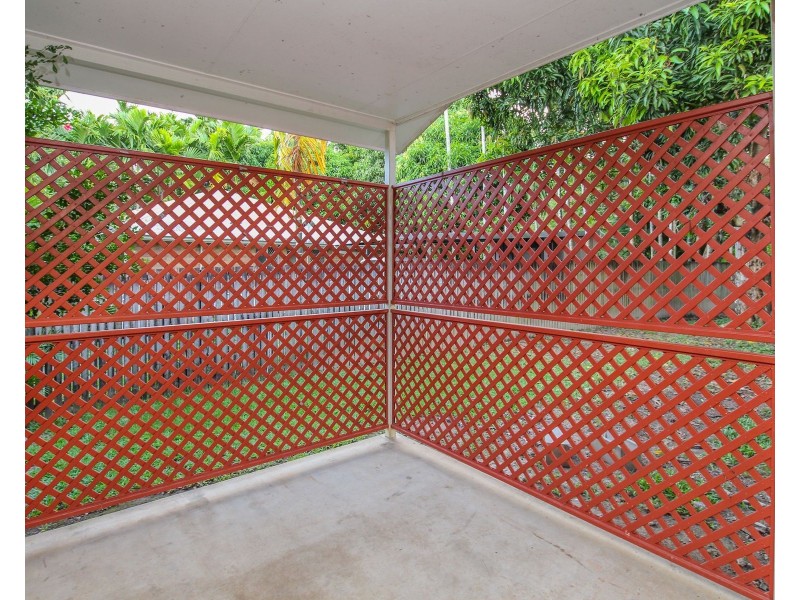 5 Marchant Street, Manoora QLD 4870