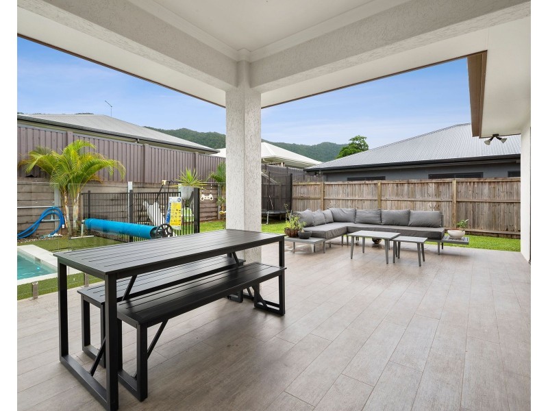 117 Walker Road, Bentley Park QLD 4869