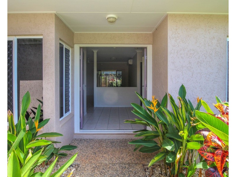 30 Fitzmaurice Drive, Bentley Park QLD 4869