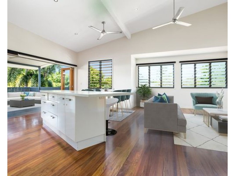 199-201 Martyn Street, Manunda QLD 4870