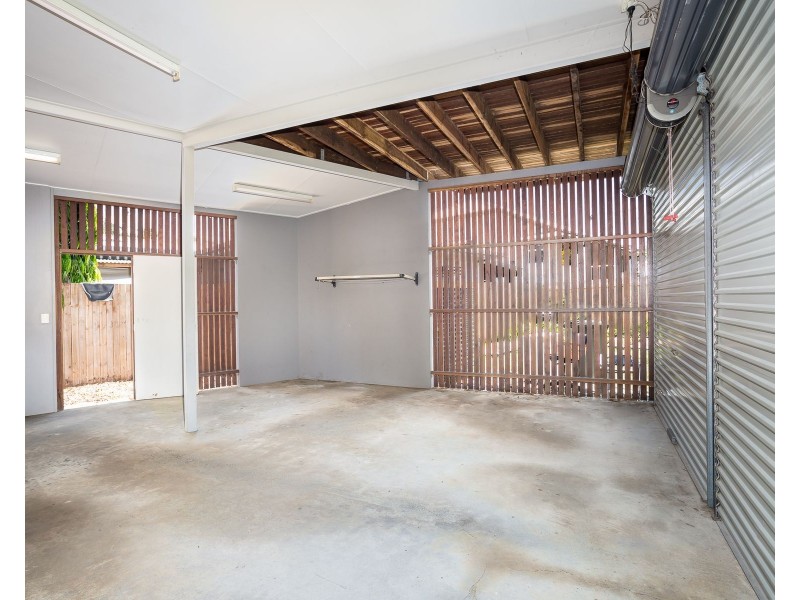 199-201 Martyn Street, Manunda QLD 4870