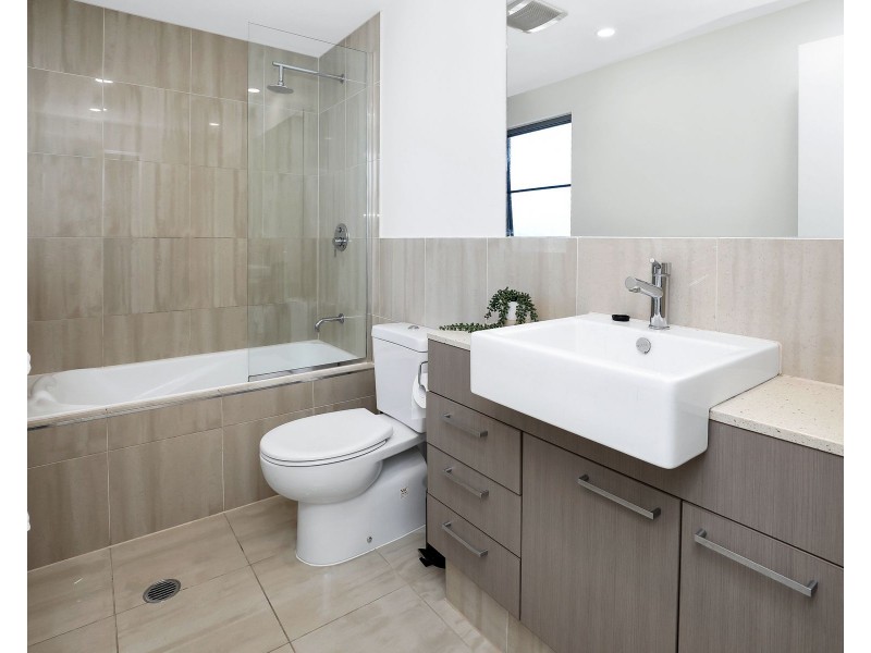 402/174-180 Grafton Street, Cairns City QLD 4870