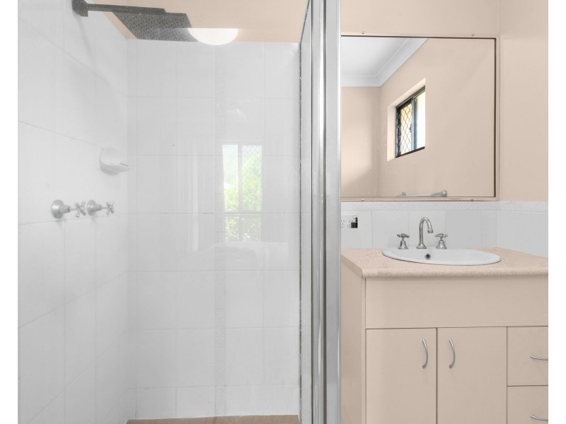 28 Kenrick Street, Gordonvale QLD 4865