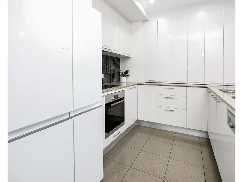 107/174-180 Grafton Street, Cairns City QLD 4870