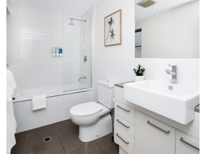 107/174-180 Grafton Street, Cairns City QLD 4870