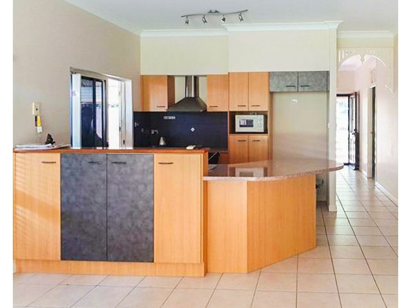 6 Melville Close, Mount Sheridan QLD 4868