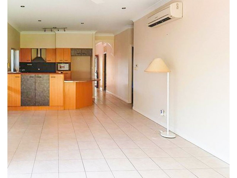 6 Melville Close, Mount Sheridan QLD 4868