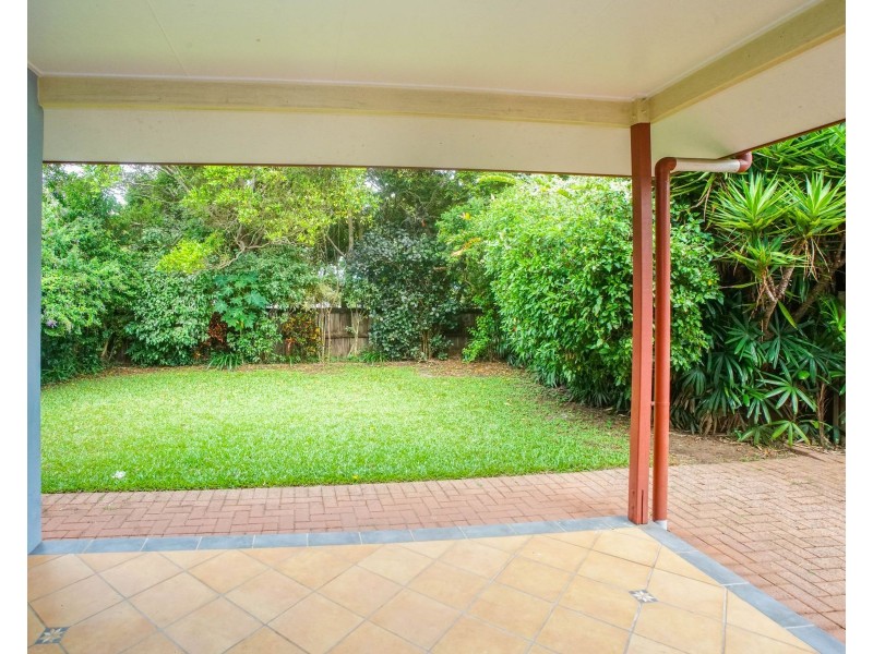 6 Melville Close, Mount Sheridan QLD 4868