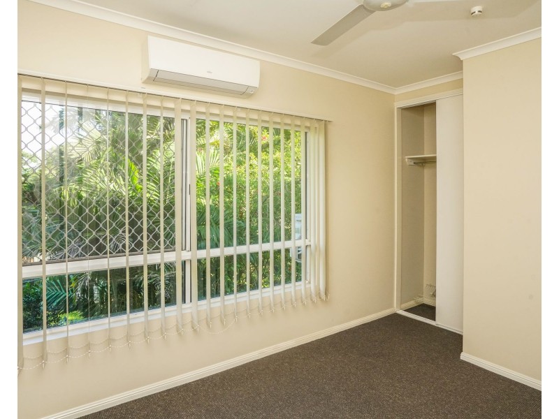 7/189-193 Buchan Street, Bungalow QLD 4870