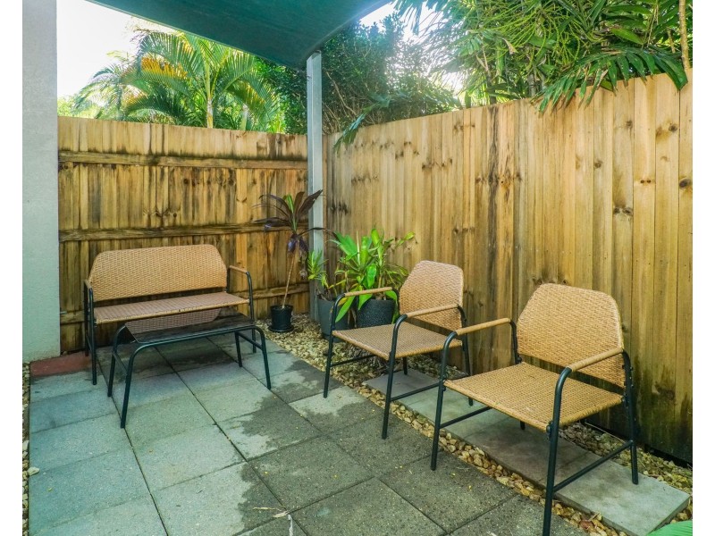 7/189-193 Buchan Street, Bungalow QLD 4870