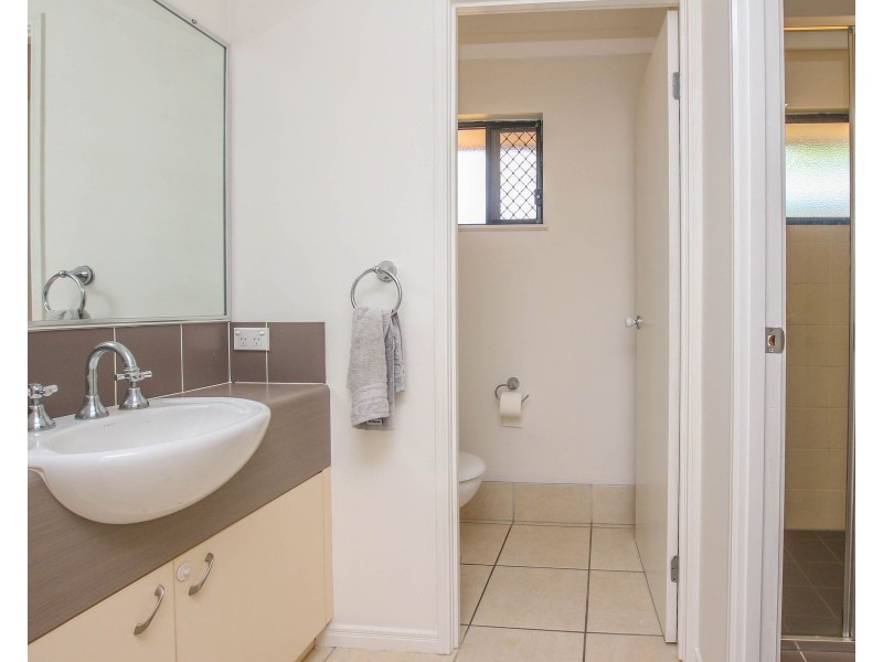 193 Timberlea Drive, Bentley Park QLD 4869