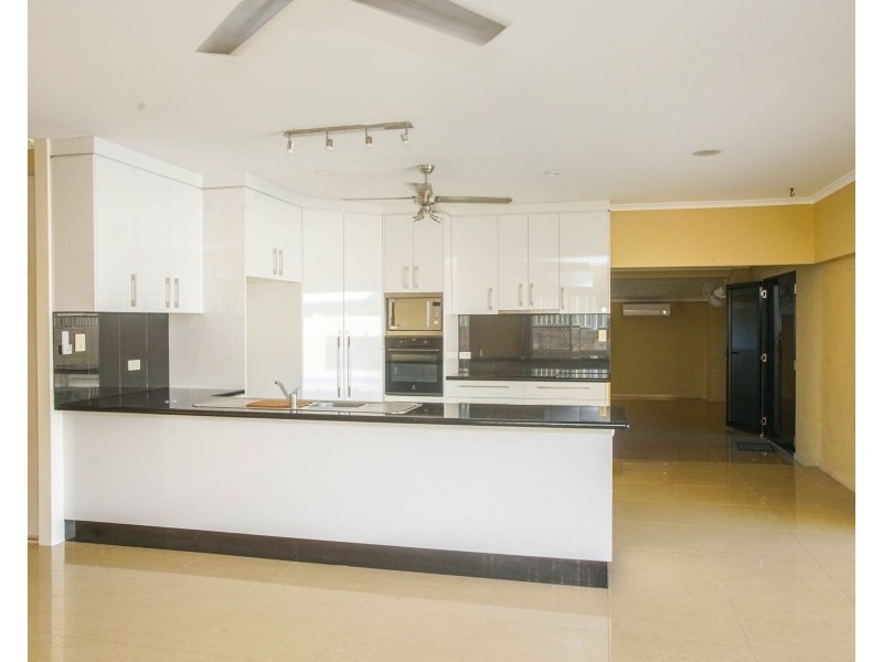 14 Harrison Close, Kanimbla QLD 4870