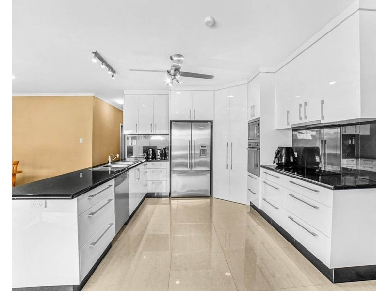 14 Harrison Close, Kanimbla QLD 4870