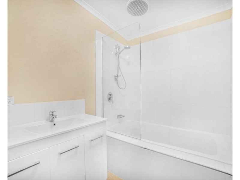 14 Harrison Close, Kanimbla QLD 4870