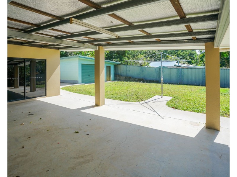 14 Harrison Close, Kanimbla QLD 4870