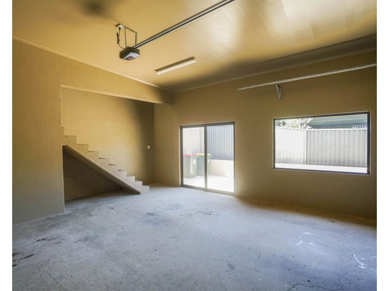 14 Harrison Close, Kanimbla QLD 4870