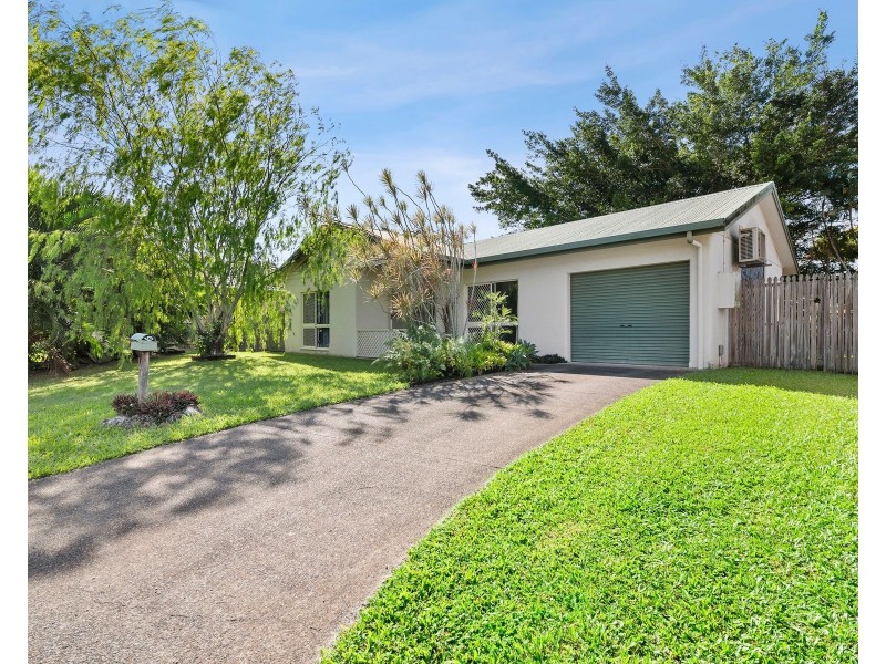 14 Meander Close, Brinsmead QLD 4870