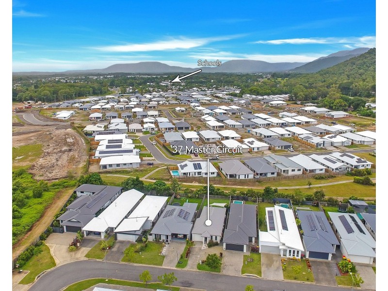 37 Master Circuit, Trinity Beach QLD 4879