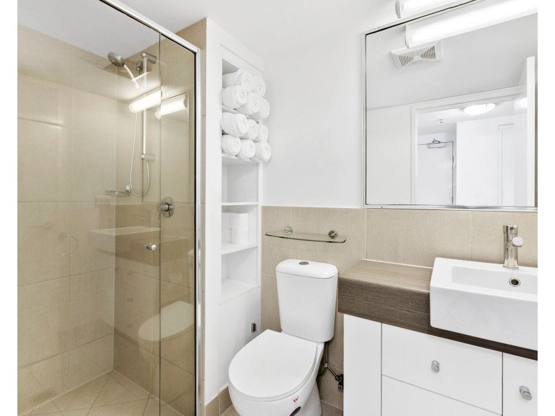 701 & 702/58-62 McLeod Street, Cairns City QLD 4870