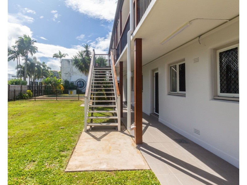8/136 Grafton Street, Cairns City QLD 4870