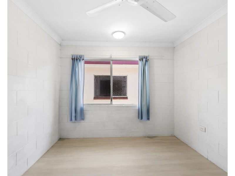 7/18 Curtin Street, Westcourt QLD 4870