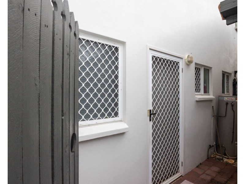 5/2 Cavanagh Street, Woree QLD 4868