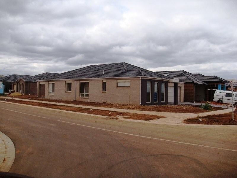 30 Wickford Road, Tarneit VIC 3029