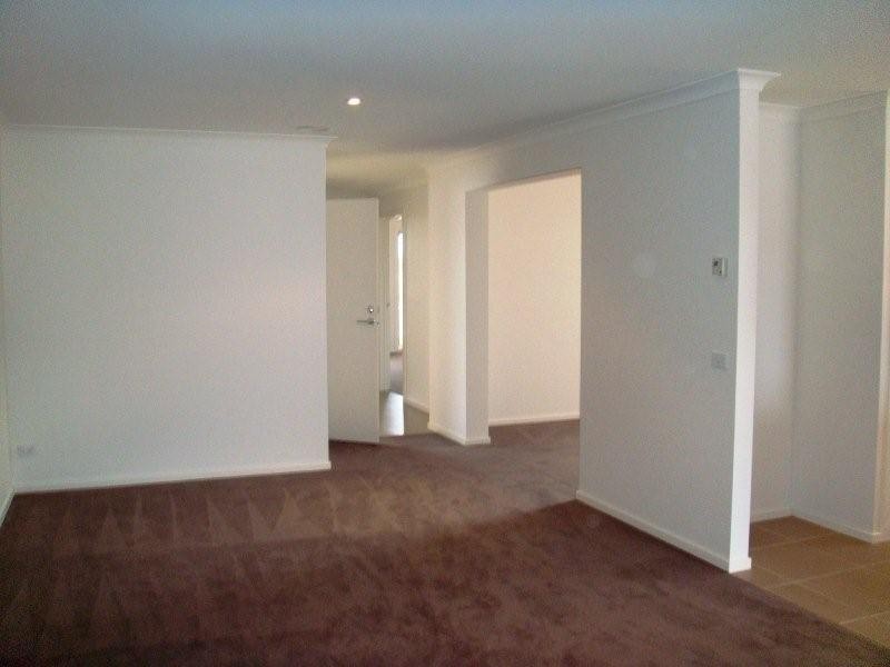 30 Wickford Road, Tarneit VIC 3029