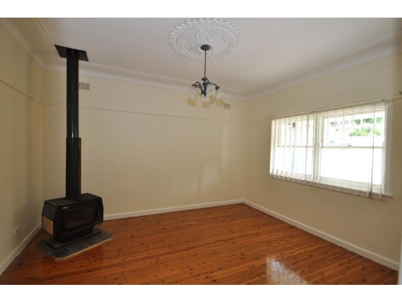 54 Walsh Ave, Croydon Park NSW 2133