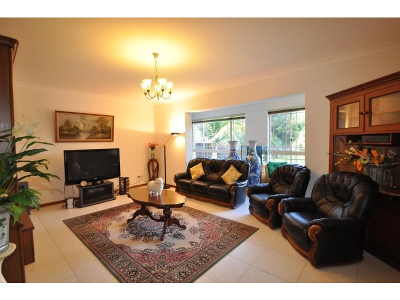 2 Kendall Street, Cabarita NSW 2137