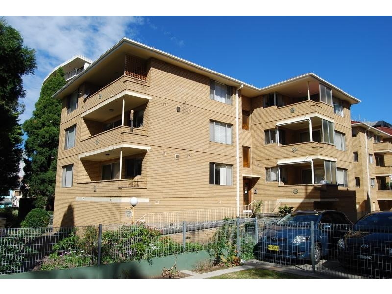 2/10 Park Ave, Burwood NSW 2134