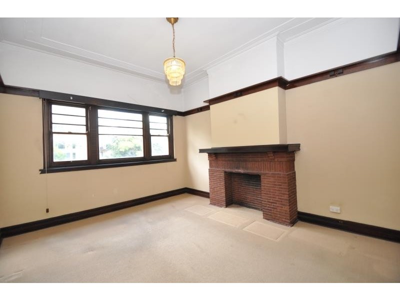 17 Cavill Ave, Ashfield NSW 2131