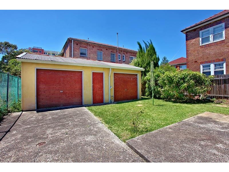 17 Cavill Ave, Ashfield NSW 2131